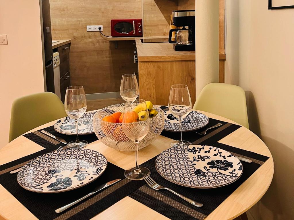 Stylish apartment, 5 min Cannes center, aircon, WiFi - 3