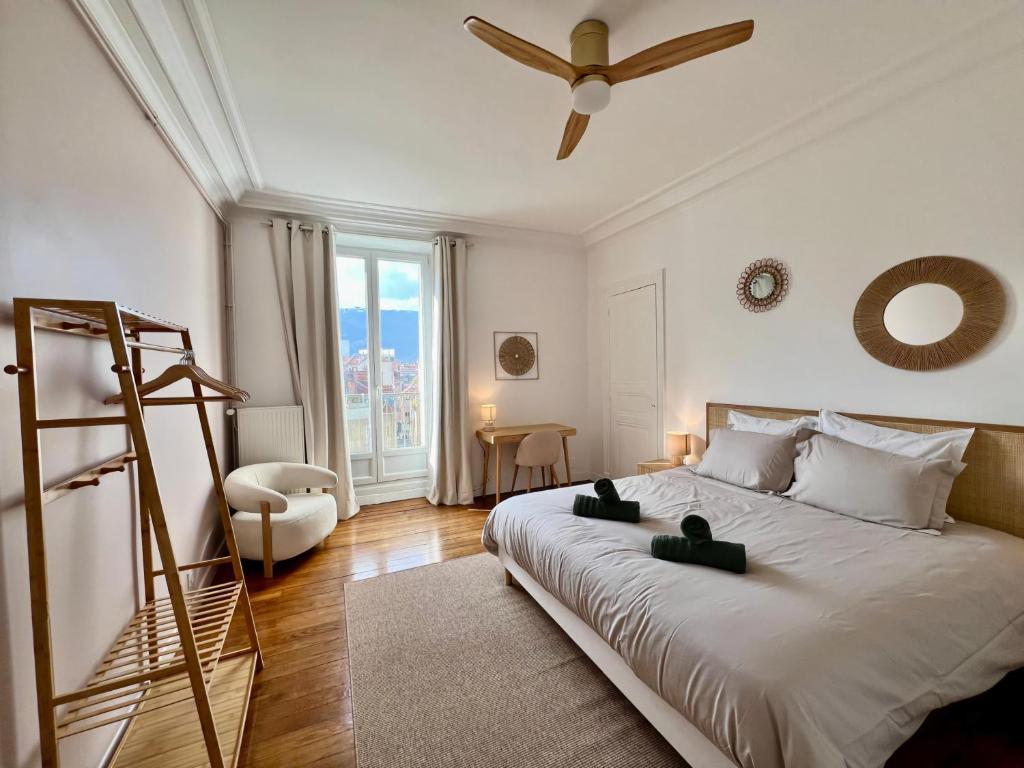 2 chambres, Parking privé, Gare à 8 min - 5