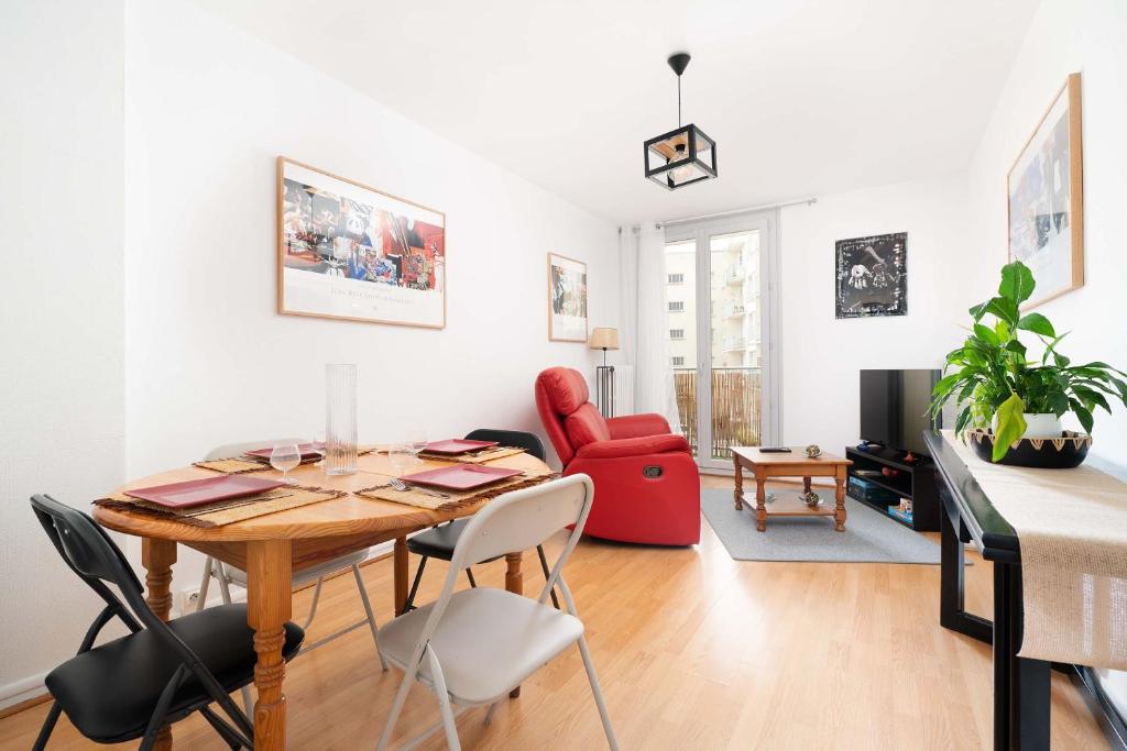 Appartement Calme avec Parking Gratuit - 1
