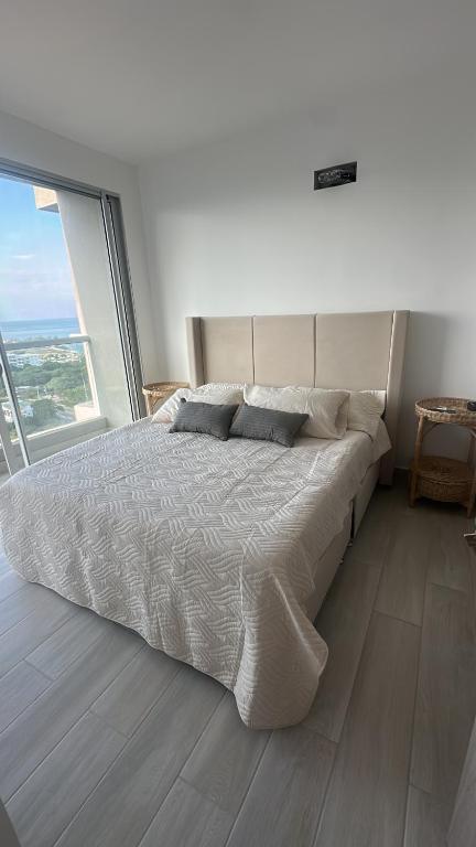 Exclusivo apartasuite con terraza y vista al mar - Bello Horizonte - 2
