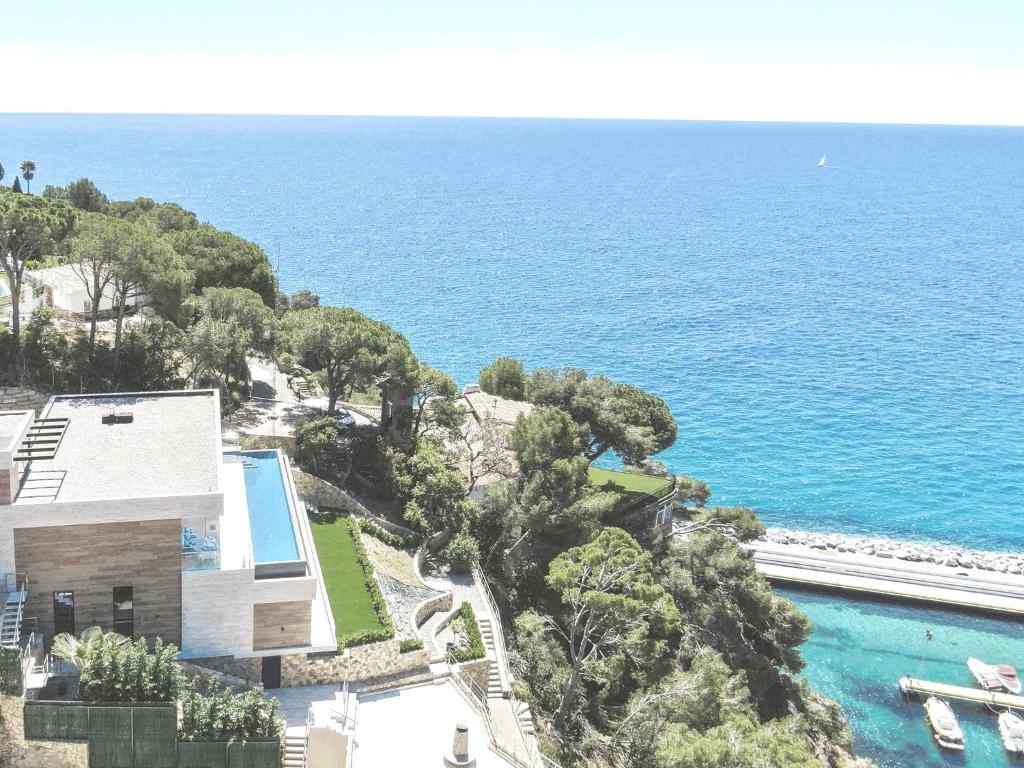 Exclusive Villa in Lloret de Mar, Private pool - 2