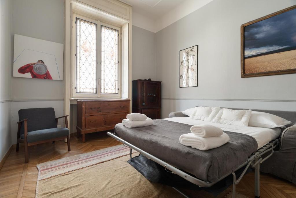 GuestHost - Spacious Apartment X6 steps from MM4 - 5
