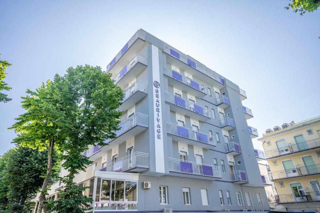 Hotel Beaurivage - 1