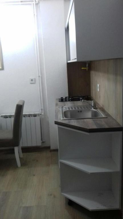 Modern&Cozy Bosnian house with GARDEN+FREE parking - 3