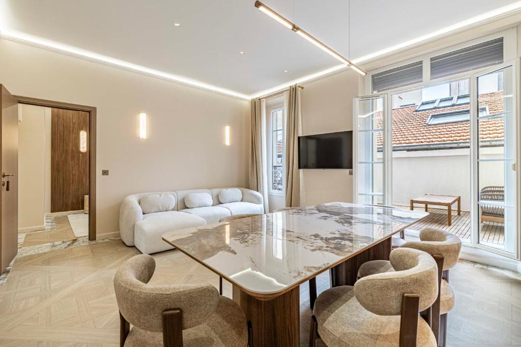 - CLR - Superbe appartement 3 chambres avec terrasse au cœur de Cannes - 4