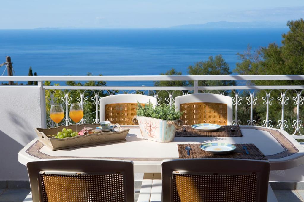 Exanthia Villas photo