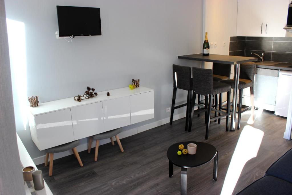 Kitchen, Hauts De Chaviere Appartements VTI in Saint-Martin-de-Belleville