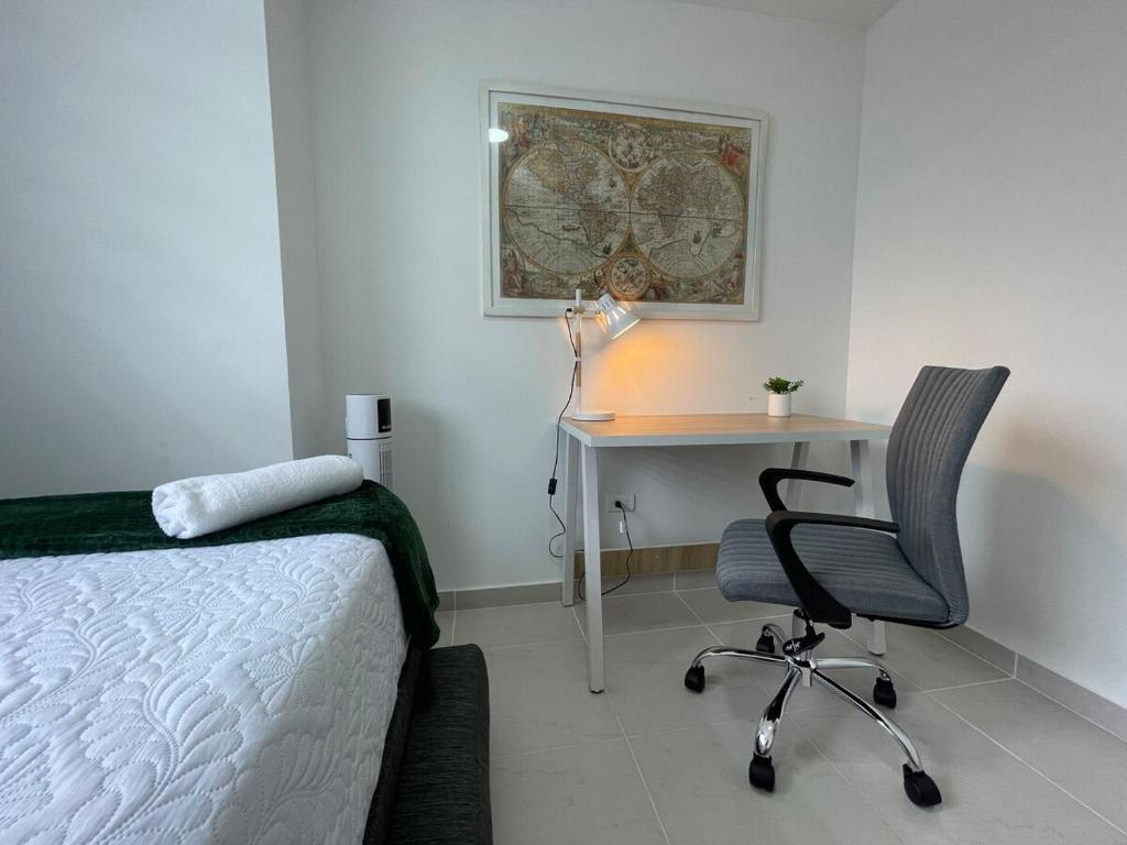 Apartamento cerca al aeropuerto con 3 habitaciones - 5