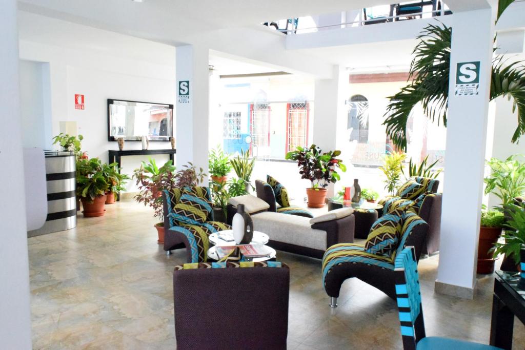 Hotel Jungle House photo