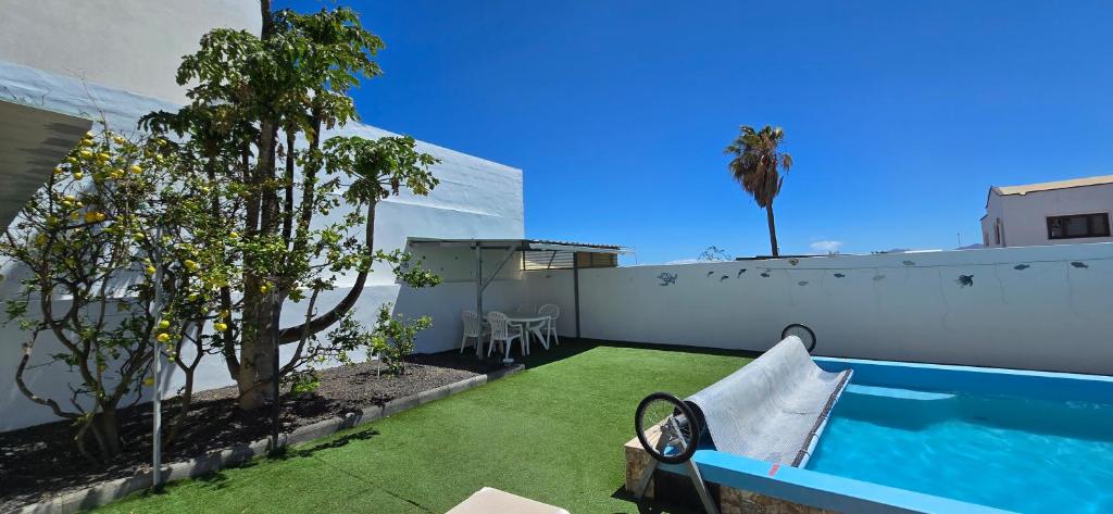 2 Schlafzimmer - ruhige Lage - Pool - Parkplatz - 1
