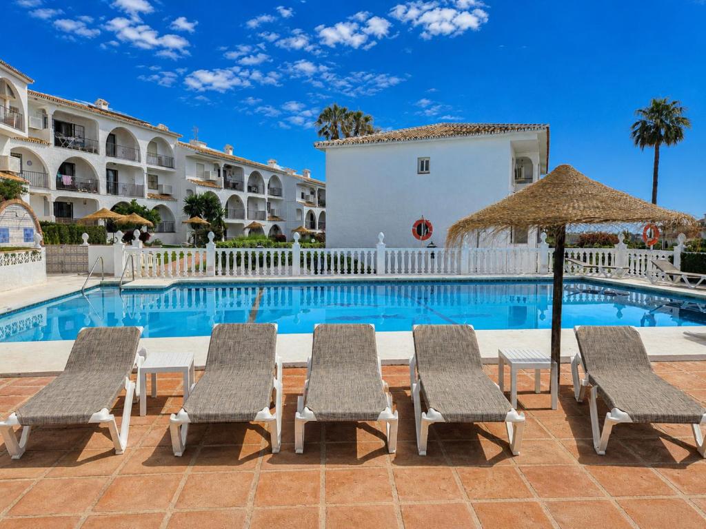 2 bedroom property in Las Farolas, Mijas Costa - 3