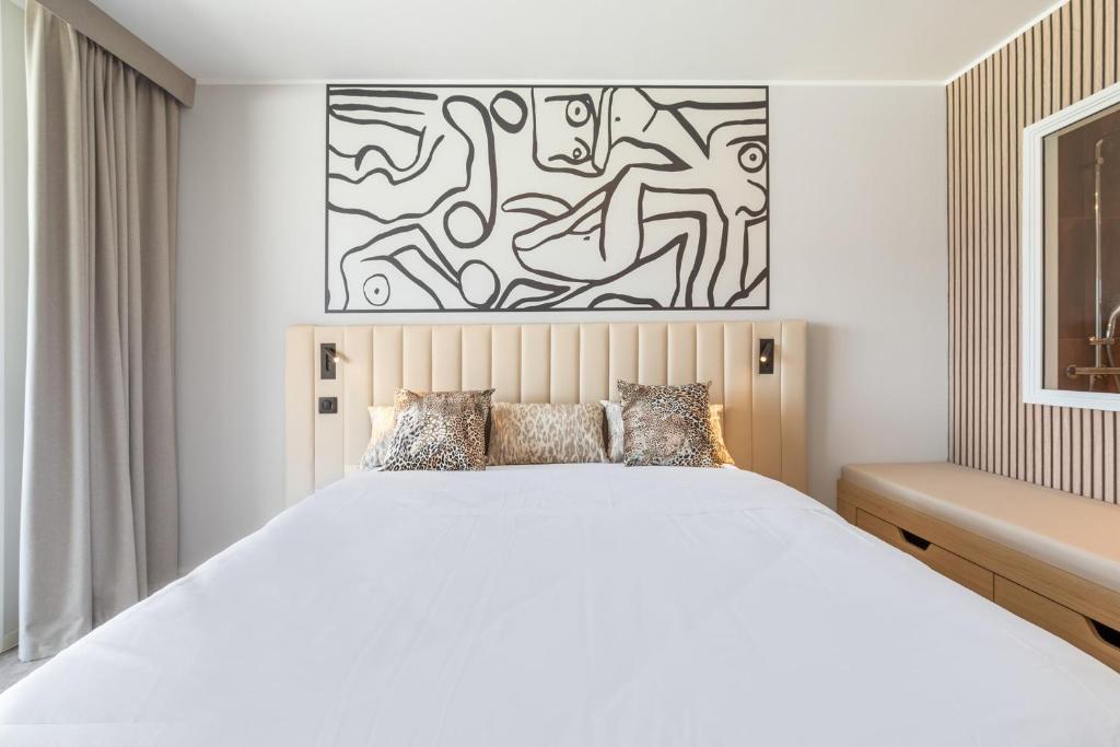 Vibes Resort Brand-new studio with rooftop pool Naturist Village - 4