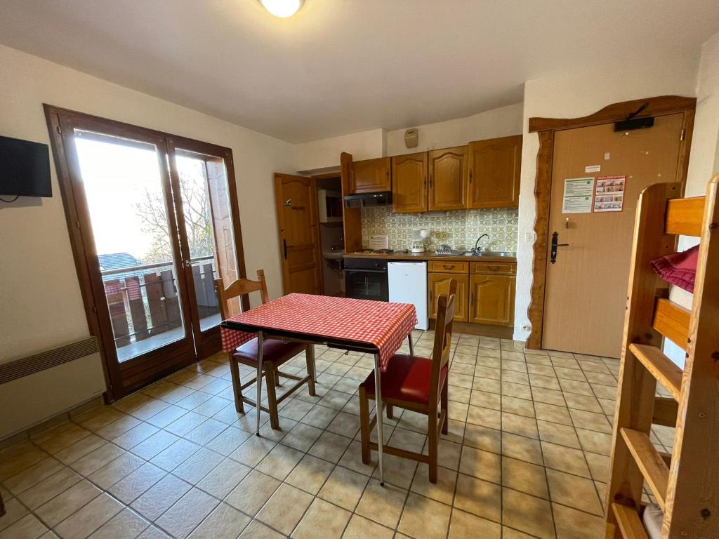 Chalet Le Refuge - 4