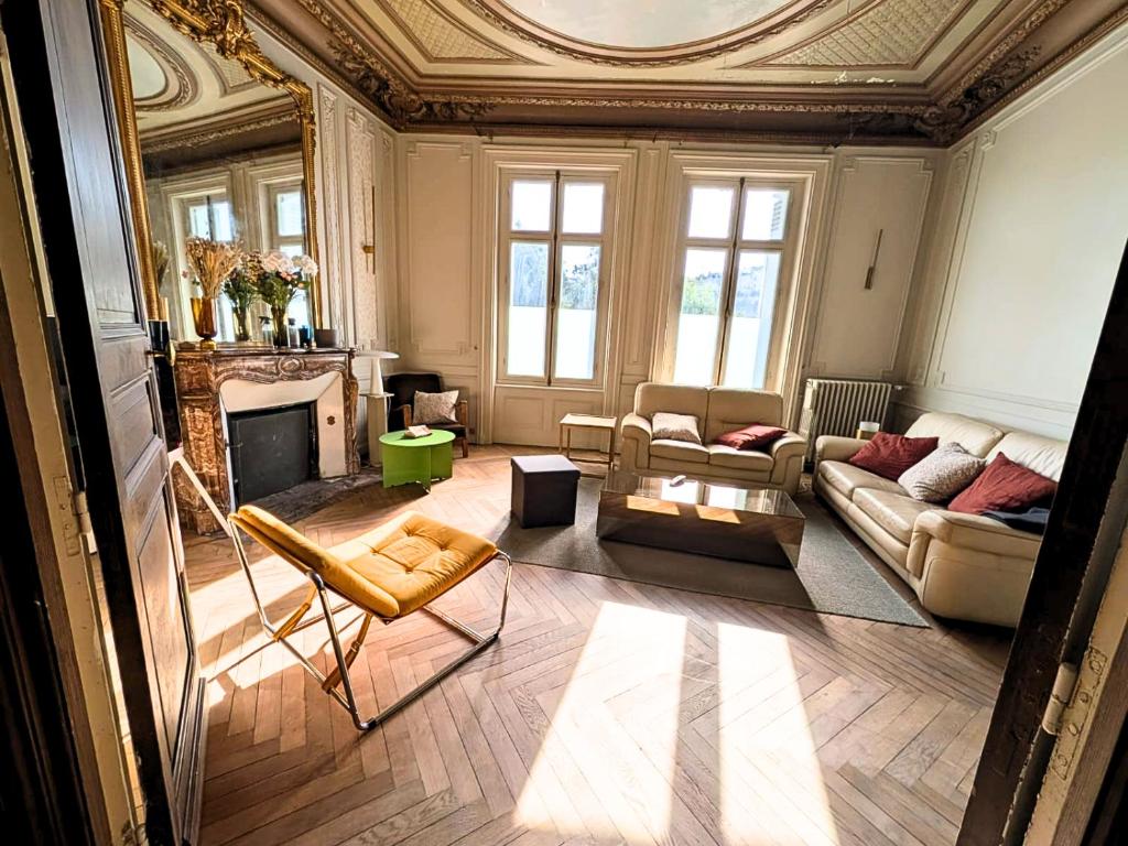 L'Auberge Maillochon- 6 personnes- 3 chambres- Poitiers Gare - 2