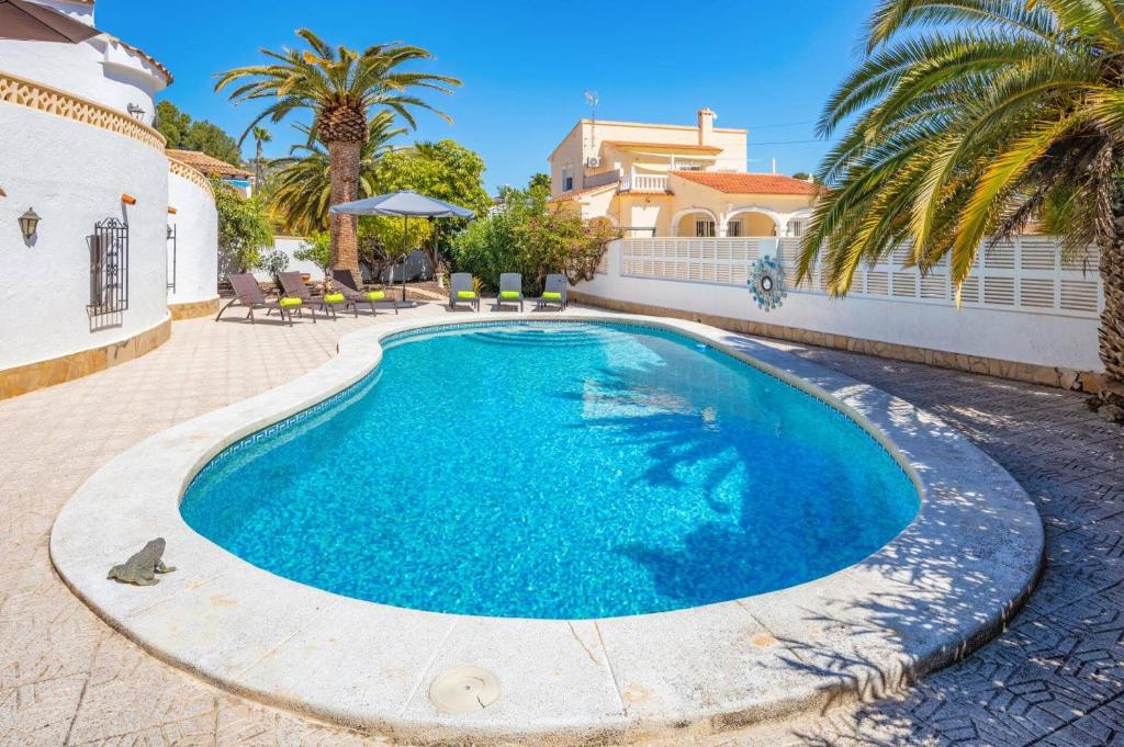 Villa Papillon by Villa Plus - 3