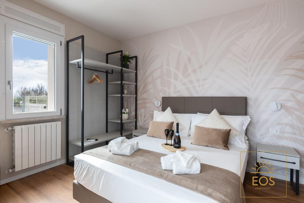 Eos Apartment - Seaview, pvt terrace, luxury design, A-C - 3