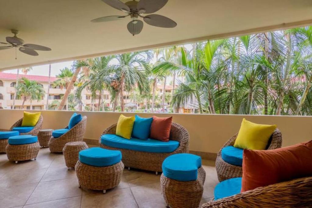 Marina Sol Casa Torero 4 BR Condo Steps to Beach - 1