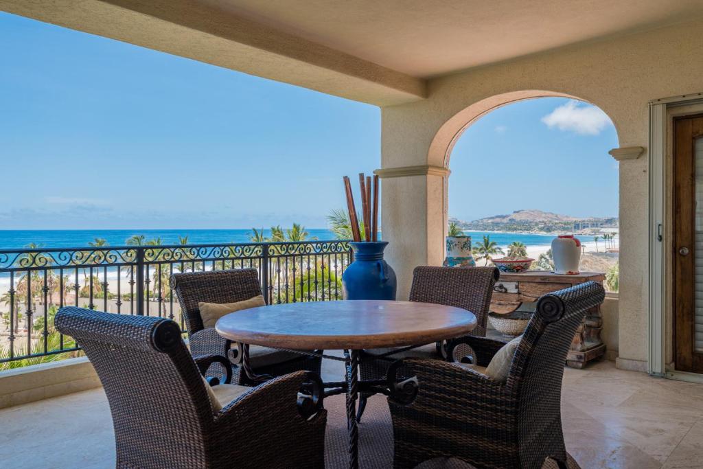 Gorgeous Beachfront 3BR Condo San Jose del Cabo - 5