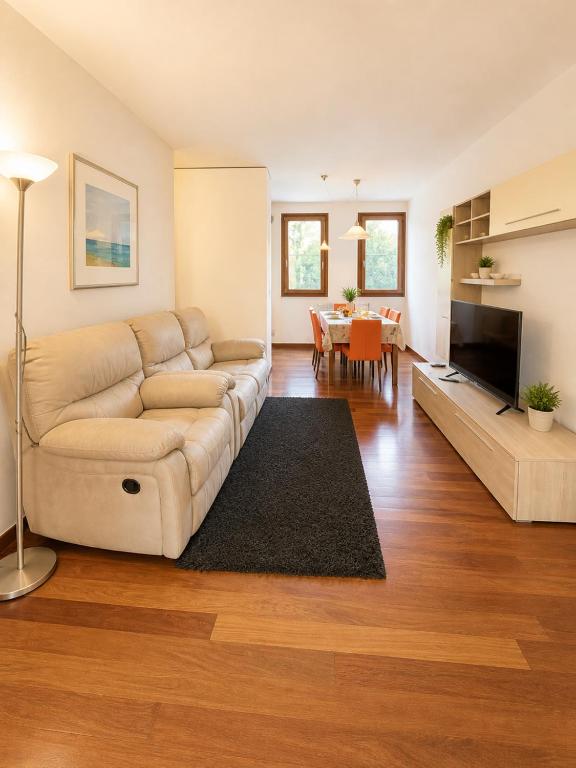 MARIA IDA Three-Bedroom Apartment - Agenzia Cocal - 3