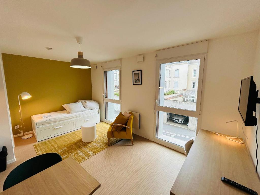 We Live In R - Suite 202 - Cathédrale - 5