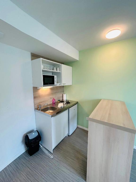 Suite Moderne au coeur de Reims We Live In R 303 - 3