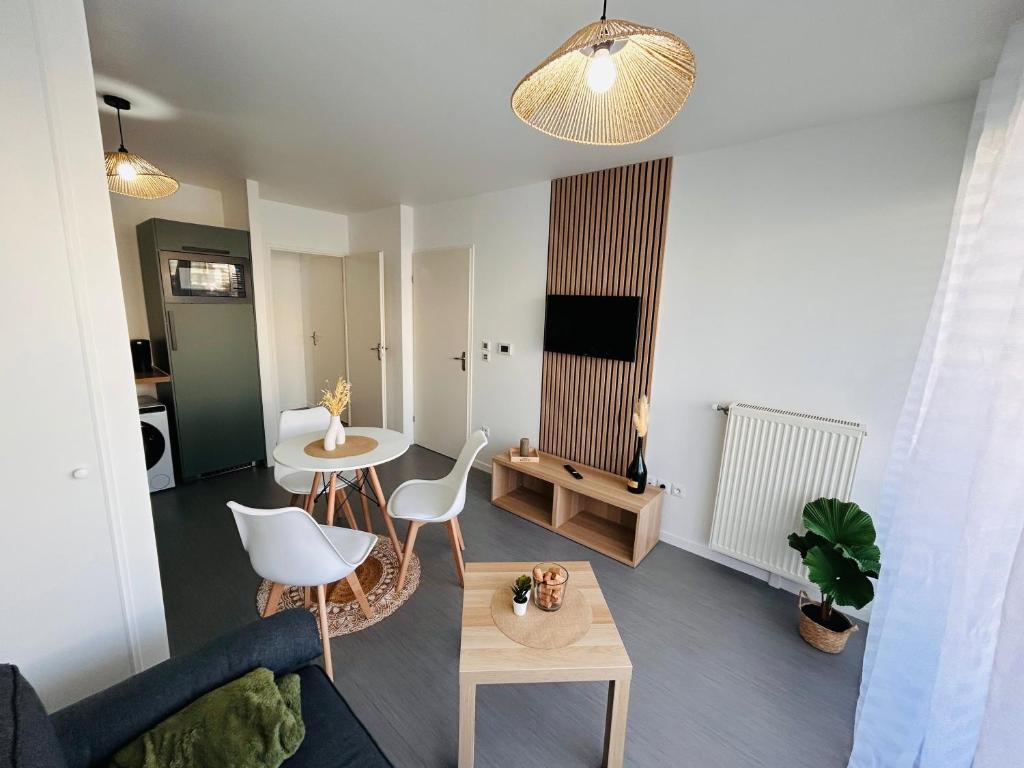 La Suite Bezannes Parking Balcon - 5