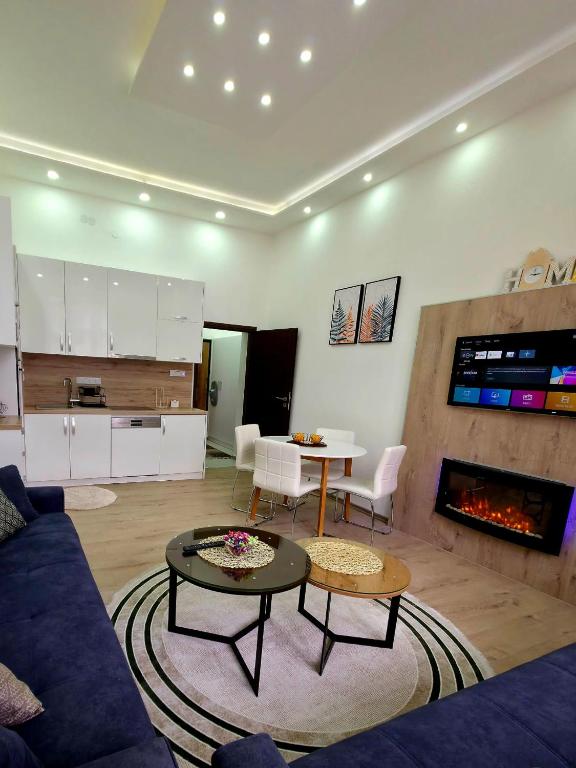 Luxury Old Town Apartment Fireplace, Baščaršija, Fast WiFi - 1