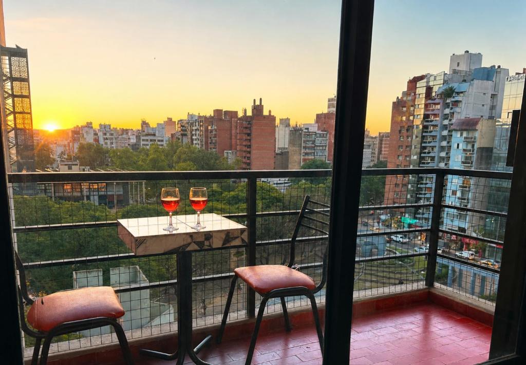 Oasis Urbano - 2 dormitorios con vista increíble a la ciudad y las Sierras - 3