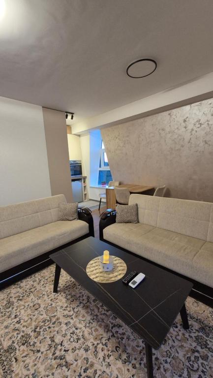 Trebevic Skyline Apartman - 3