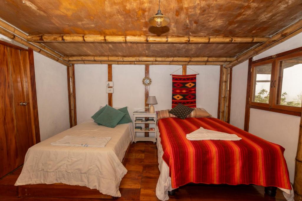 Highland Bamboo Cabin, San Cristóbal Galápagos - 2