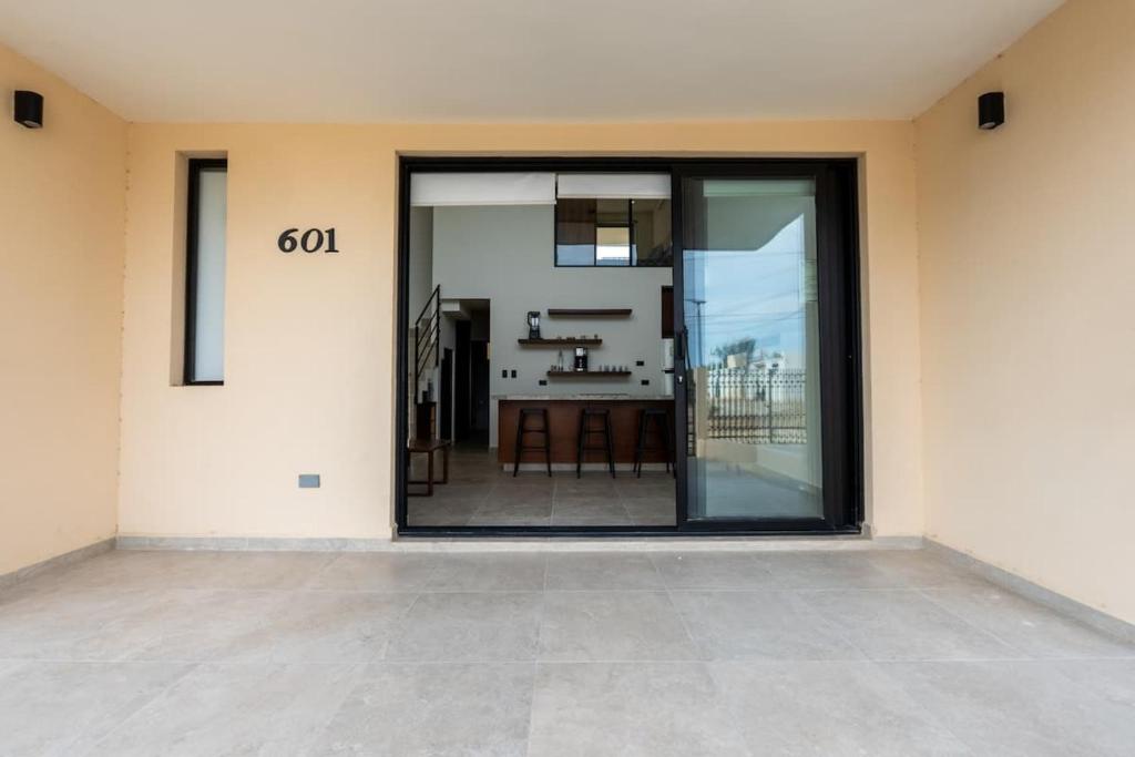 Modern 2BR Condo Close to Downtown Cabo - 5