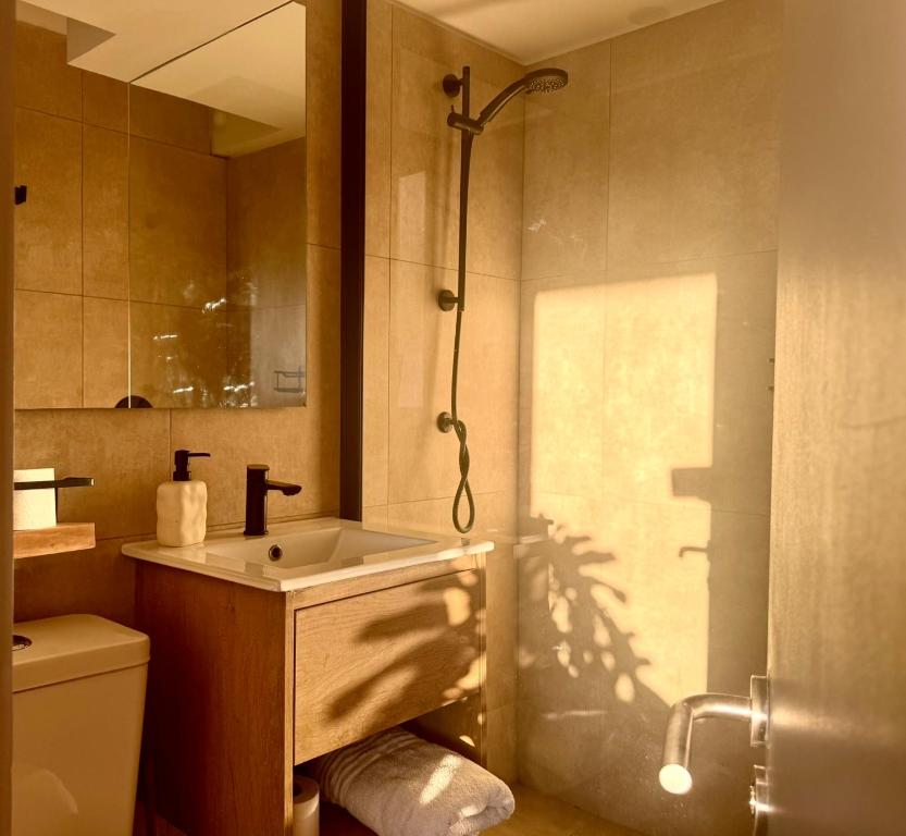 Luminoso 3BR en Las Condes - Parque Arauco - Vista y Ubicación top - 4