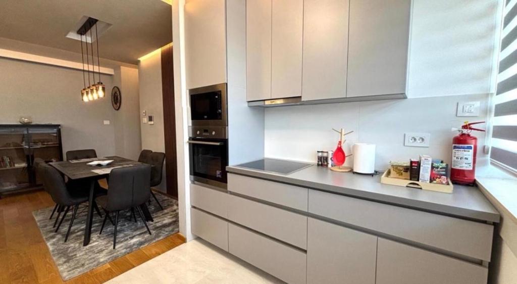 Banu Luxury - 1
