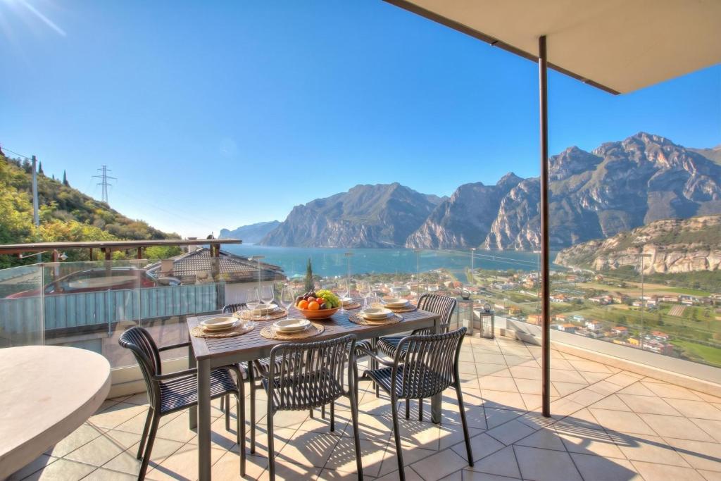 Villa Paradise View With Private Pool - Happy Rentals - 1