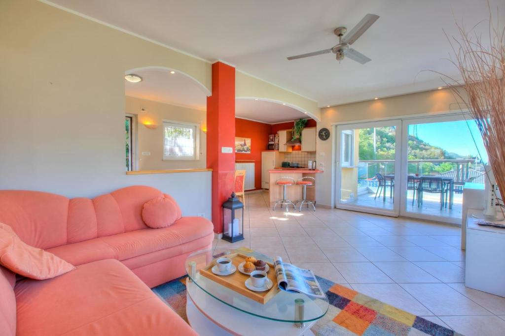 Villa Paradise View With Private Pool - Happy Rentals - 4