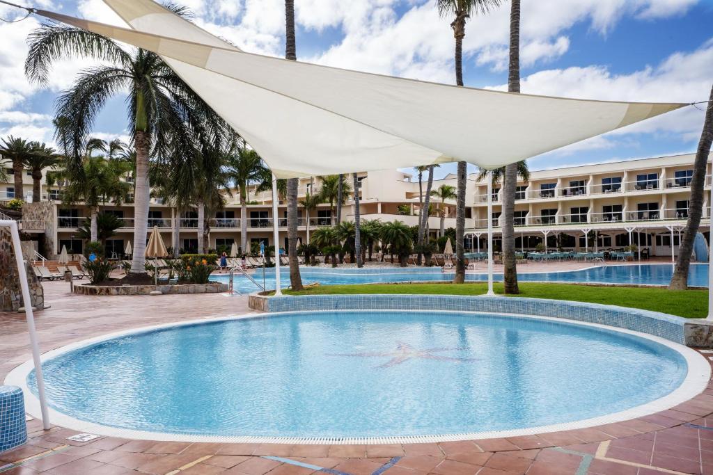 Hotel Drago Park by Pierre & Vacances — Swimming pool in Costa Calma, Canary Islands
