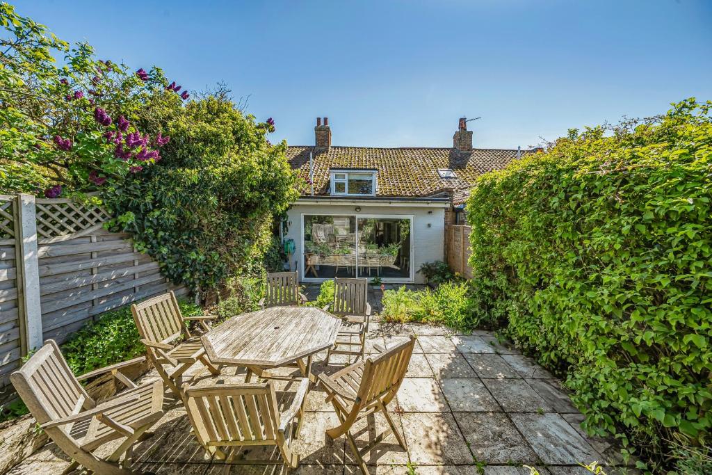 Clematis Cottage, Brancaster photo 4