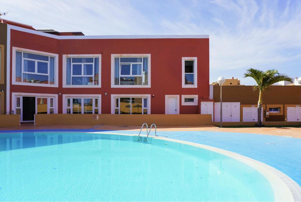 Banama Surfhouse - Coliving Coworking & Yoga - 2