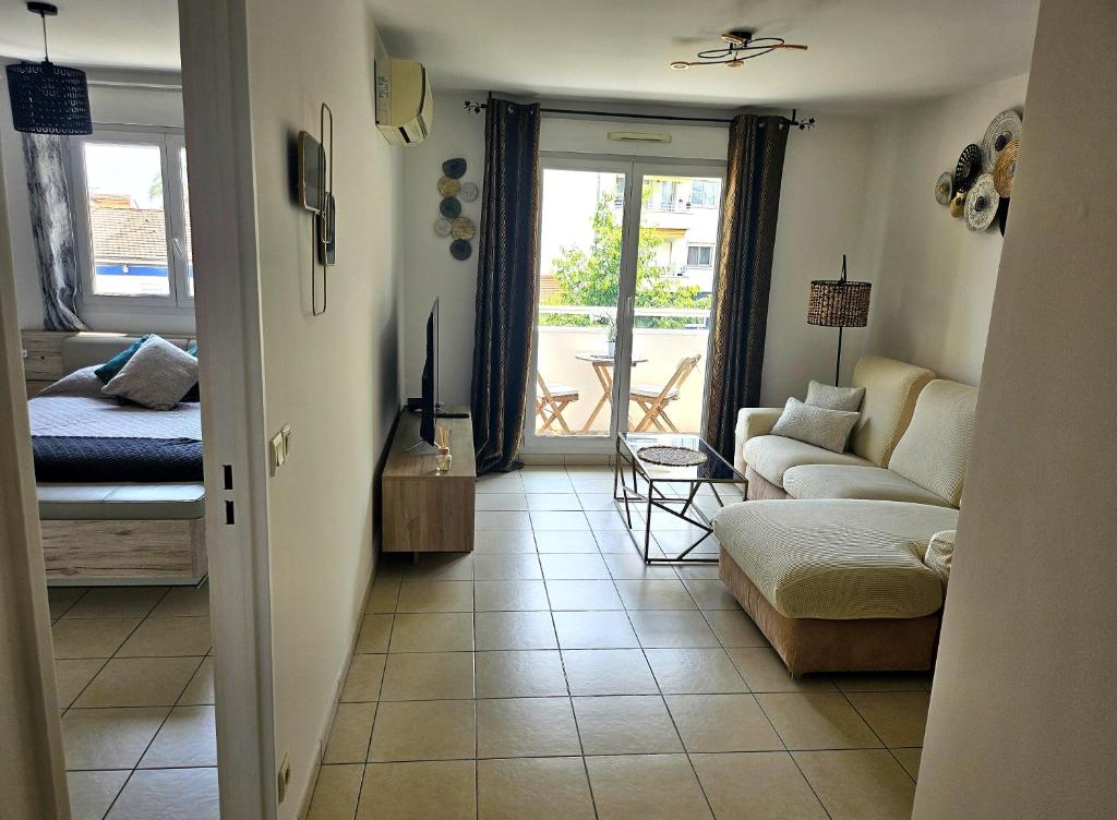 Cosy T2 1-Min Walk to Promenade des anglais & Beach, Sea View - 3
