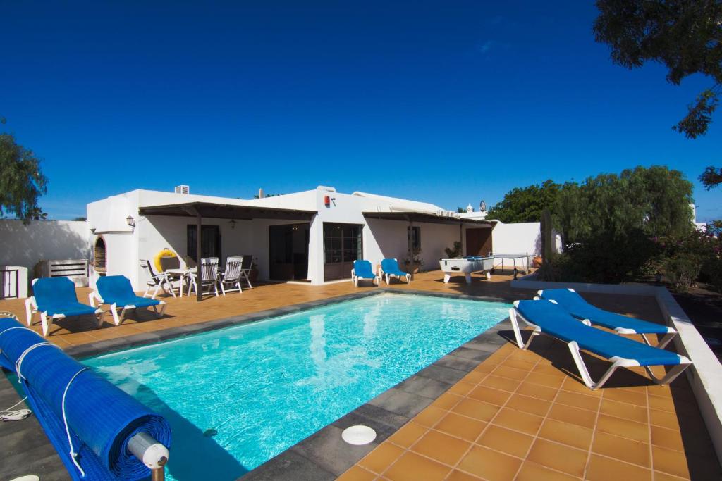 Villa Corona — Hotel in Lanzarote
