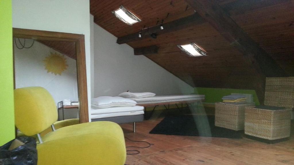 h2oholidays surf hostel - 3