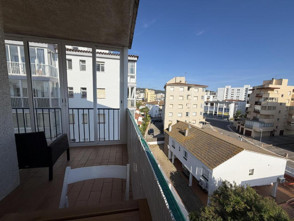 WELCS APARTAMENTO 351 EMP con terraza - 1