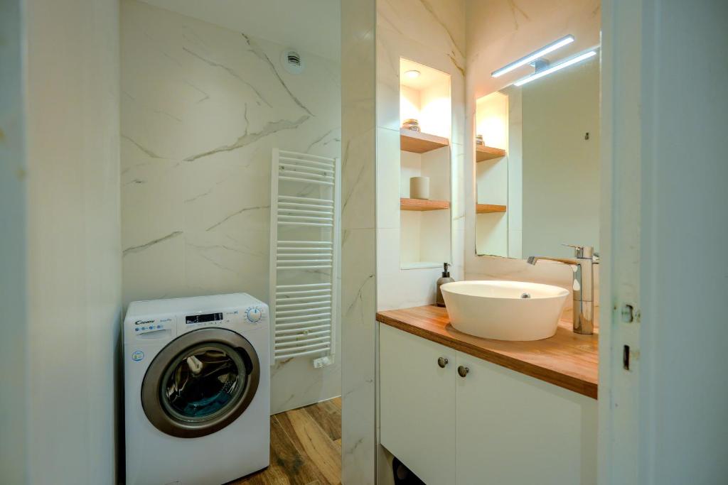 Quiet Line Coliving - Chambre dans T4 de 68m2 - Jusqu'à 2 personnes - Wifi Fibre -Gare à 15 min - GEM à 2 min - 3