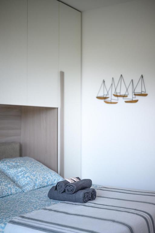 Quiet studio in new residence with pool & AC - 4