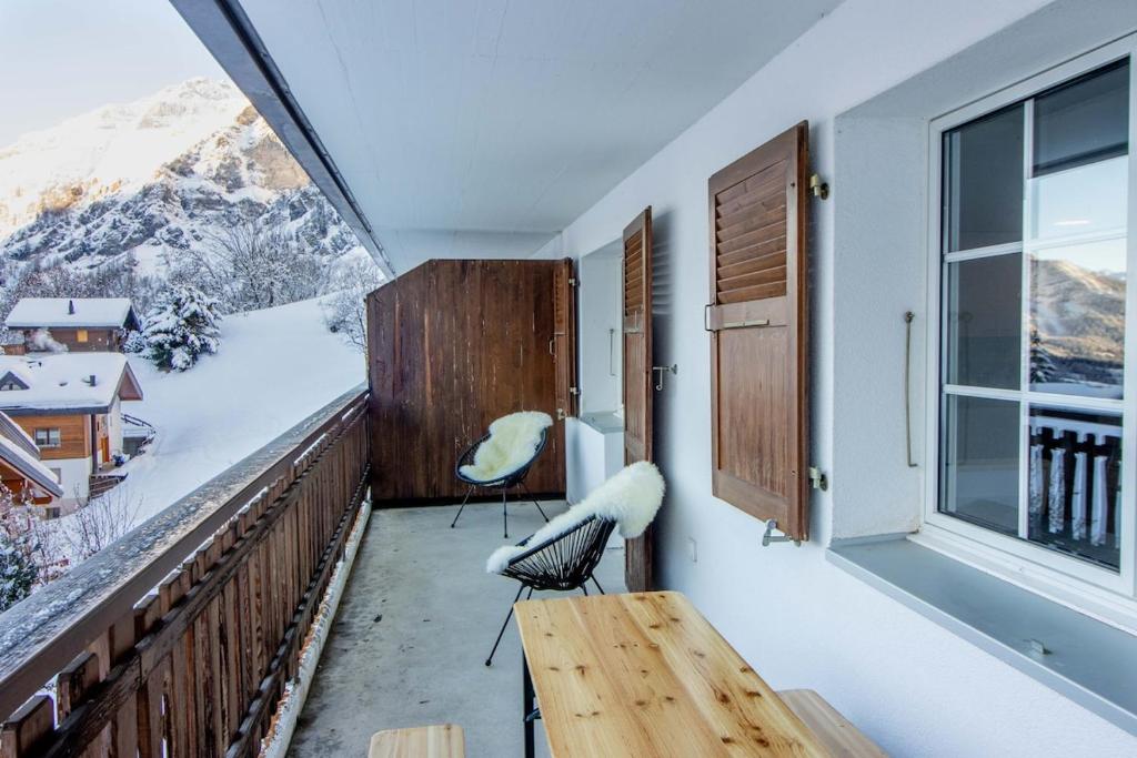 Leukerbad Nordic Retreat with Free Parking - 4