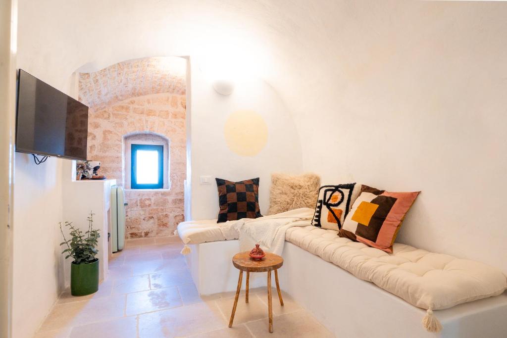 Luminosa Puglia - il CUORE AUTENTICO di OSTUNI - 3