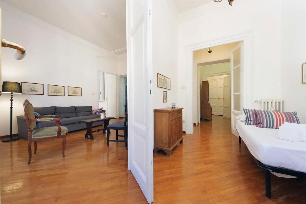 Prati 2BR near Vatican & River - 2