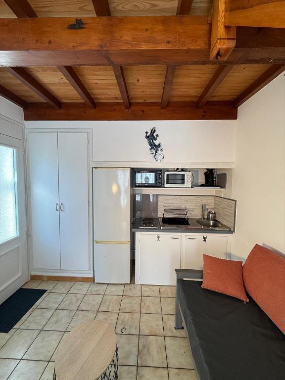 Appartement avec terrasse près de la mer 2 - 4