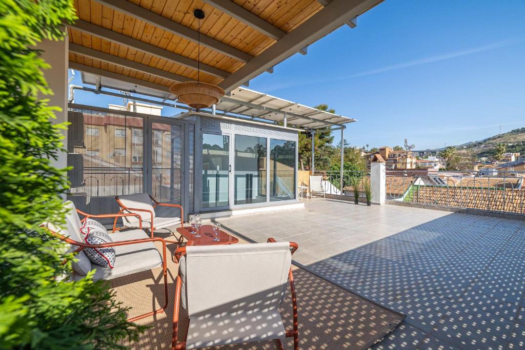 Modern 1BR Ground Floor Apart - Walk to Beach - 1