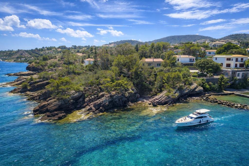 Maison provençale authentique en front de mer à Agay - 3